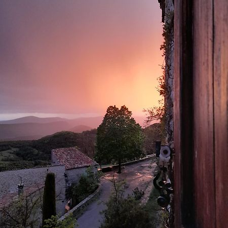 Les Roses Tremieres Bed and Breakfast Bargème Εξωτερικό φωτογραφία
