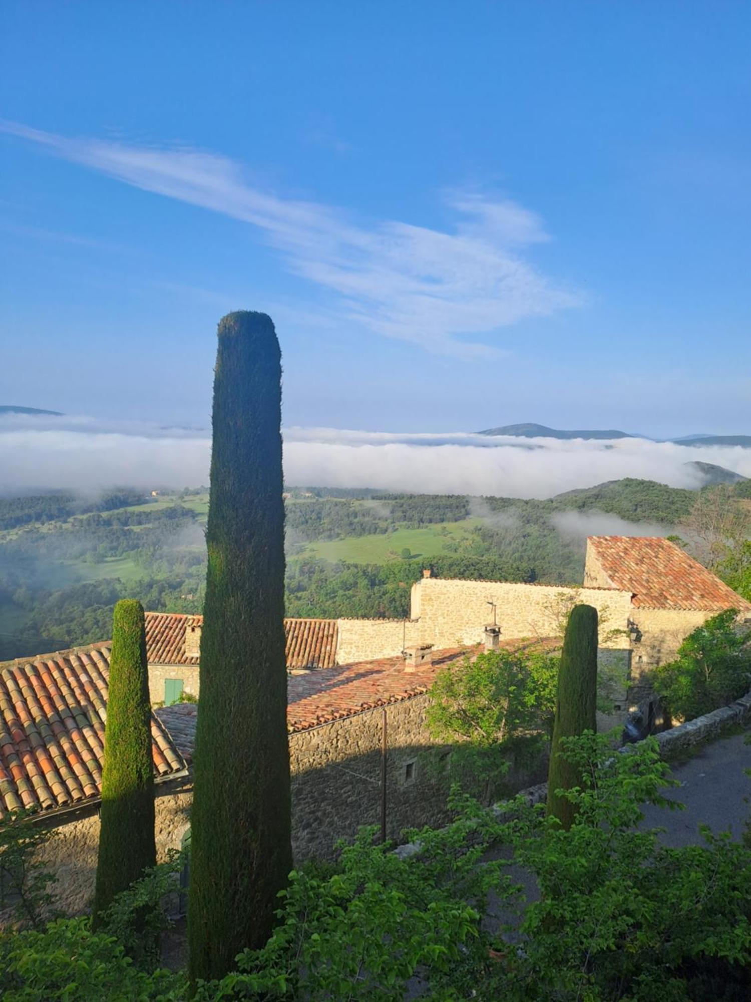 Les Roses Tremieres Bed and Breakfast Bargème Εξωτερικό φωτογραφία